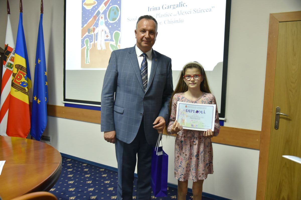 concursul de desene „Medicul – prin ochii unui copil”